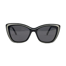 Cargar imagen en el visor de la galería, Lentes de Sol para Mujer Cloe, Armazón Negro con Estilo Cat Eye SLE 51504 - 0BLK56