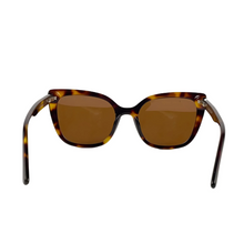 Cargar imagen en el visor de la galería, Lentes de Sol para Mujer Cloe, Mica Polarizada SLE 41701 - 0DMI54